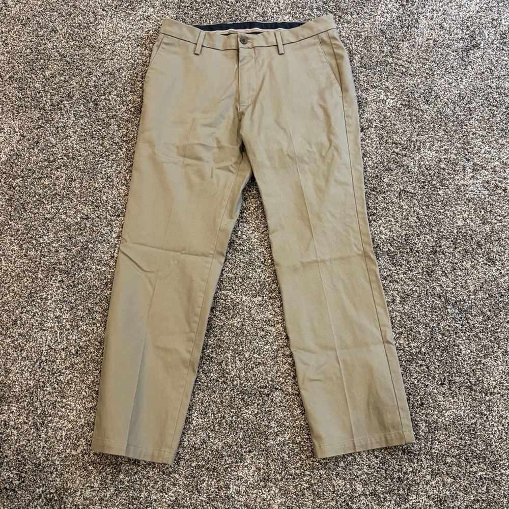 Dockers Signature Khaki Mens Pants 32x29 Straight Legs Flex Comfort
